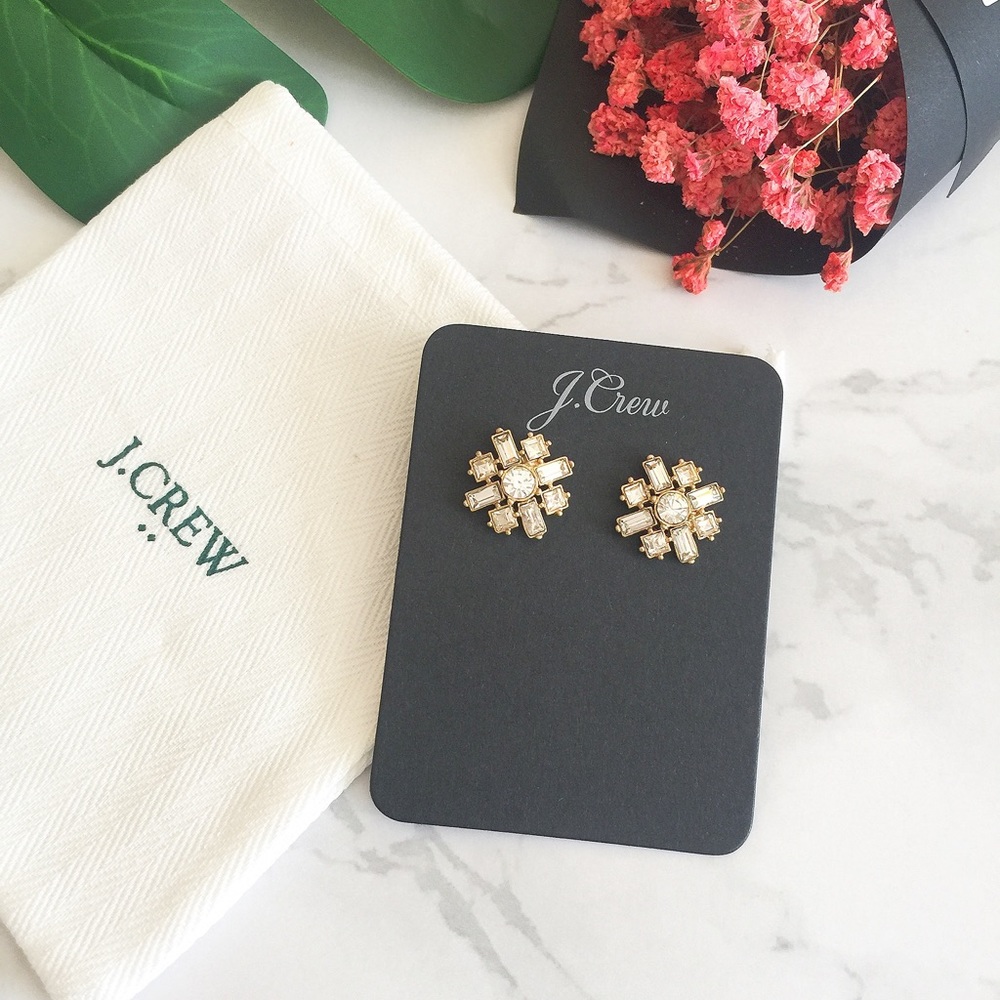 🆕 New J.crew flower stud earrings